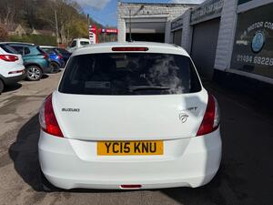 Suzuki Swift 1.2 Dualjet SZ4 Hatchback 5dr Petrol Manual EURO 5 (s/s) (90 PS)