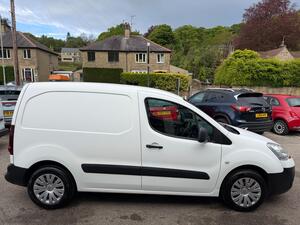 Citroen Berlingo 1.6 HDI 625 Enterprise Panel VAN 5dr Diesel Manual L1 (Euro 5) (135 g/km, 75 BHP)