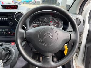 Citroen Berlingo 1.6 HDI 625 Enterprise Panel VAN 5dr Diesel Manual L1 (Euro 5) (135 g/km, 75 BHP)