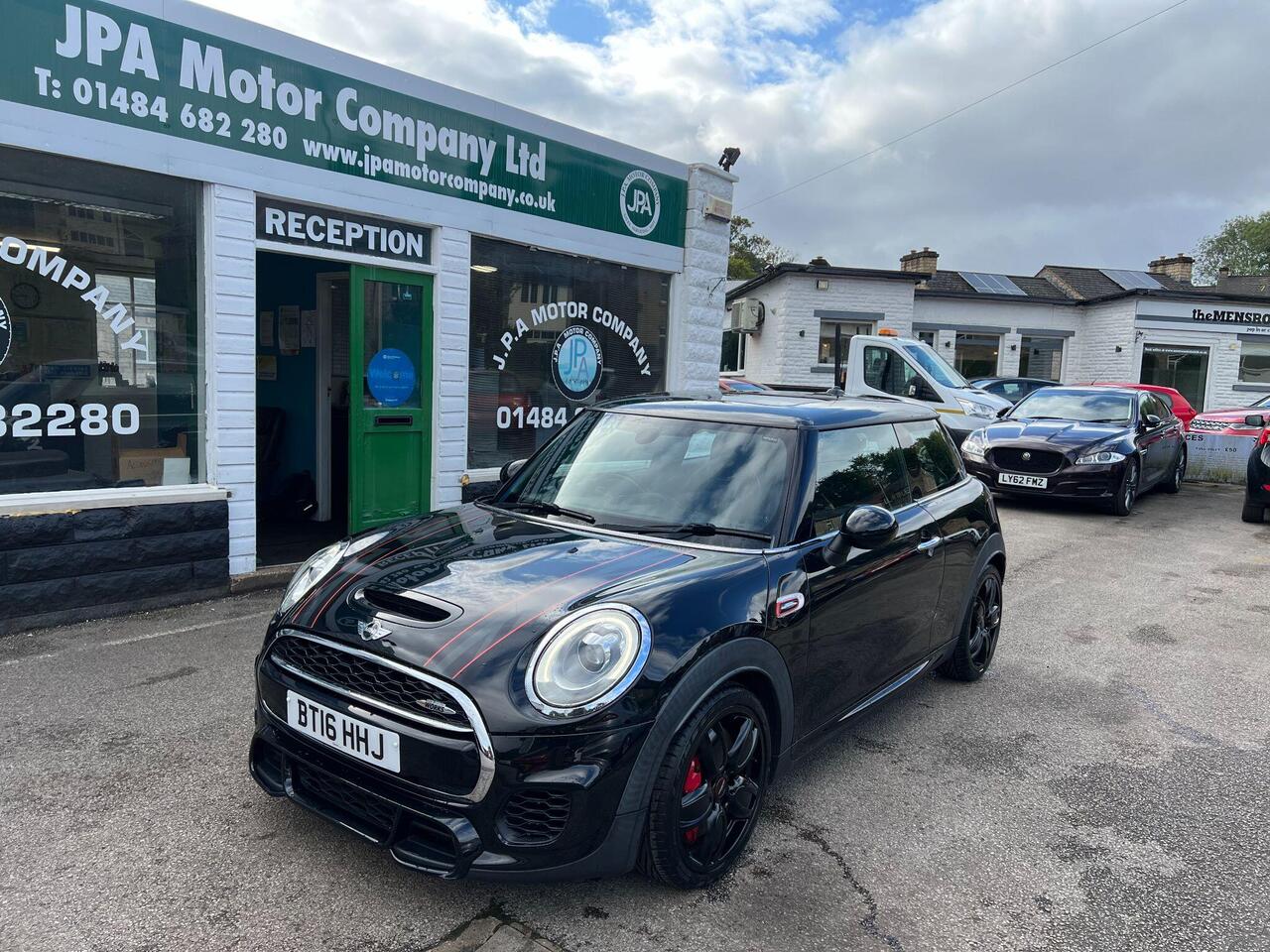 MINI Hatch 2.0 John Cooper Works Hatchback 3dr Petrol Manual Euro 6 (s/s) (231 ps)