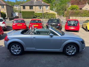Audi TT 1.8T Roadster 2dr