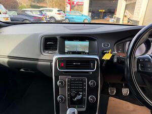 Volvo V60 2.0 D3 R-Design NAV Estate 5dr Diesel Manual EURO 6 (s/s) (150 PS)