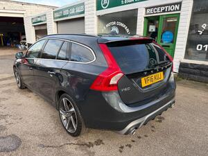 Volvo V60 2.0 D3 R-Design NAV Estate 5dr Diesel Manual EURO 6 (s/s) (150 PS)