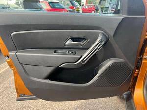 Dacia Duster 1.6 SCe Comfort Euro 6 (s/s) 5dr