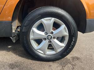 Dacia Duster 1.6 SCe Comfort Euro 6 (s/s) 5dr