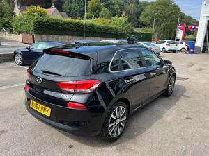 Hyundai i30 1.4 T-GDi Blue Drive Premium Euro 6 (s/s) 5dr