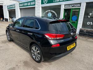 Hyundai i30 1.4 T-GDi Blue Drive Premium Euro 6 (s/s) 5dr