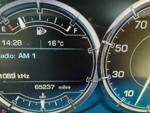 Jaguar XJ 3.0D V6 Portfolio Saloon 4dr Diesel AUTO EURO 5 (275 PS)