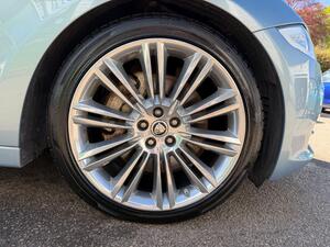 Jaguar XJ 3.0D V6 Portfolio Saloon 4dr Diesel AUTO EURO 5 (275 PS)