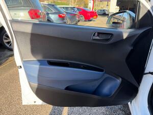 Hyundai i10 1.0 SE EURO 6 5dr