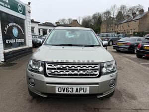 Land Rover Freelander 2 2.2 TD4 XS SUV 5dr Diesel Manual 4WD EURO 5 (s/s) (150 PS)