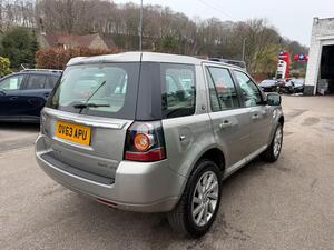 Land Rover Freelander 2 2.2 TD4 XS SUV 5dr Diesel Manual 4WD EURO 5 (s/s) (150 PS)