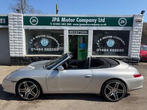 Porsche 911 3.6 996 Carrera 2 Cabriolet 2dr Petrol Tiptronic S (274 g/km, 315 BHP)