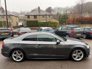 Audi A5 2.0 TDI S LINE Coupe 2dr Diesel S Tronic quattro EURO 6 (s/s) (190 PS)
