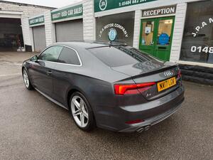 Audi A5 2.0 TDI S LINE Coupe 2dr Diesel S Tronic quattro EURO 6 (s/s) (190 PS)