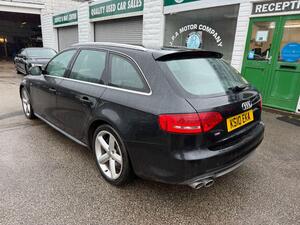 Audi A4 Avant 2.0 TDI Executive S LINE Estate 5dr Diesel Manual EURO 4 (143 PS)
