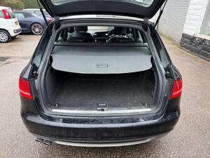 Audi A4 Avant 2.0 TDI Executive S LINE Estate 5dr Diesel Manual EURO 4 (143 PS)