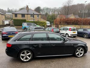 Audi A4 Avant 2.0 TDI Executive S LINE Estate 5dr Diesel Manual EURO 4 (143 PS)