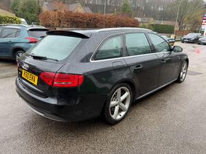 Audi A4 Avant 2.0 TDI Executive S LINE Estate 5dr Diesel Manual EURO 4 (143 PS)