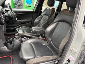 MINI Hatch 1.5 Cooper Sport Hatchback 5dr Petrol Manual EURO 6 (s/s) (136 PS)