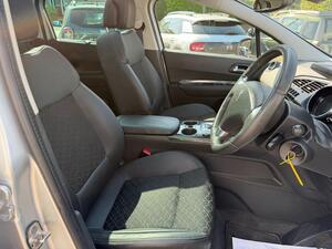 Peugeot 3008 1.6 HDI Allure SUV 5dr Diesel Manual EURO 5 (115 PS)