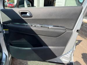 Peugeot 3008 1.6 HDI Allure SUV 5dr Diesel Manual EURO 5 (115 PS)