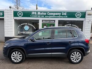 Volkswagen Tiguan 2.0 TDI BlueMotion TECH Match SUV 5dr Diesel Manual 4WD EURO 5 (s/s) (140 PS)