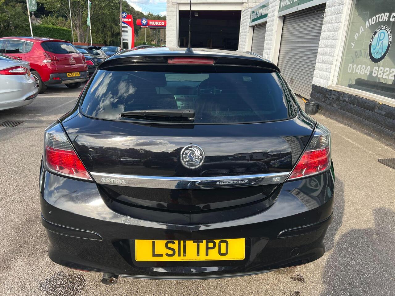 Vauxhall Astra 1.6 VVT 16v SRi Sport Hatch 3dr
