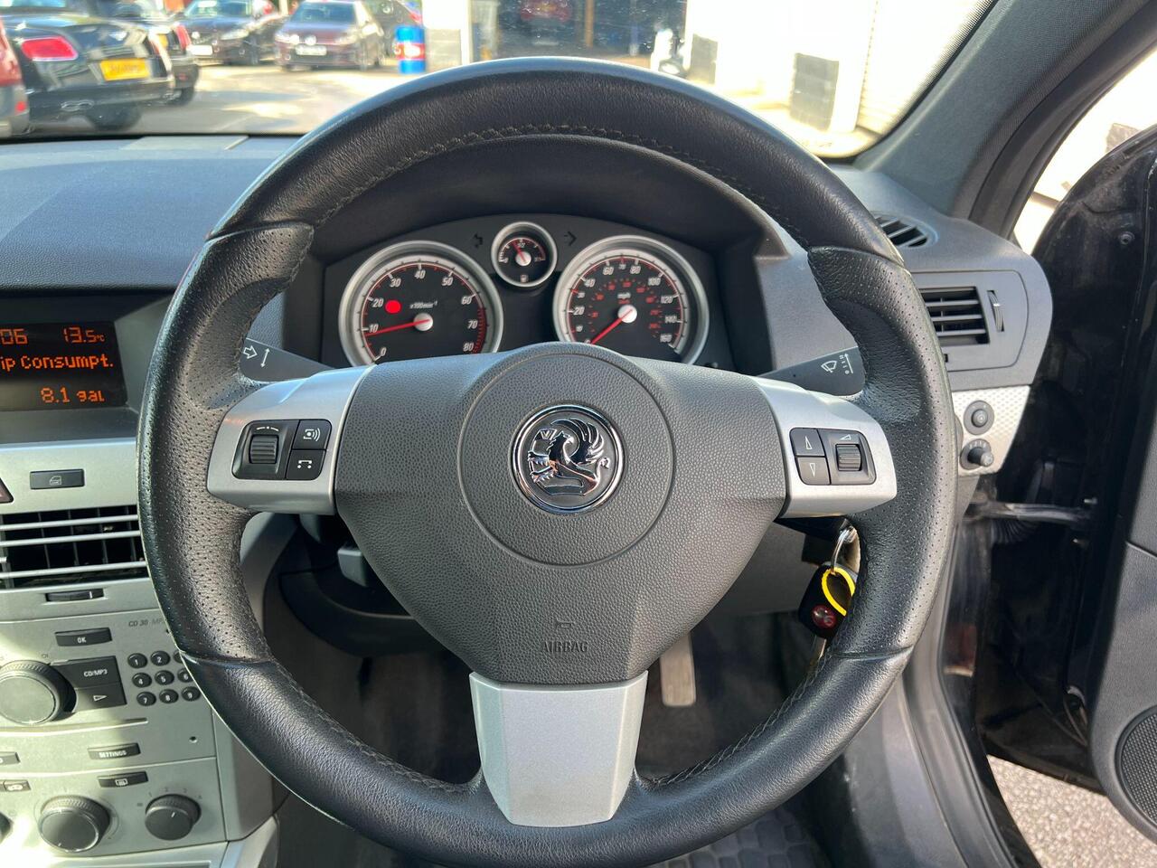 Vauxhall Astra 1.6 VVT 16v SRi Sport Hatch 3dr