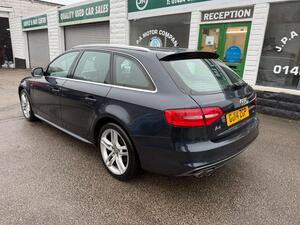 Audi A4 Avant 2.0 TDI S LINE Estate 5dr Diesel Multitronic EURO 5 (s/s) (150 PS)