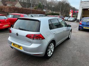 Volkswagen Golf 2.0 TDI BlueMotion Tech GT Euro 5 (s/s) 5dr