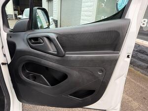 Peugeot Partner 1.6 BlueHDi 651 SE Panel VAN 5dr Diesel Manual L1 (112 g/km, 73.97 BHP)