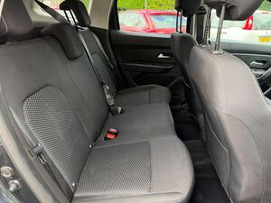 Dacia Duster 1.5 BLUE DCI Comfort SUV 5dr Diesel Manual EURO 6 (s/s) (115 PS)