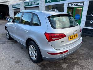 Audi Q5 2.0 TDI quattro Euro 5 (s/s) 5dr