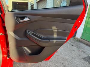 Ford Focus 2.0T EcoBoost ST-2 Hatchback 5dr Petrol Manual EURO 6 (s/s) (250 PS)