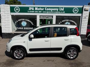 Fiat Panda 0.9 TwinAir Trekking Hatchback 5dr Petrol Manual EURO 6 (s/s) (85 BHP)