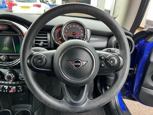 MINI Hatch 1.5 Cooper Hatchback 3dr Petrol Manual EURO 6 (s/s) (136 PS)