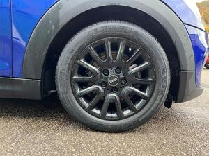 MINI Hatch 1.5 Cooper Hatchback 3dr Petrol Manual EURO 6 (s/s) (136 PS)