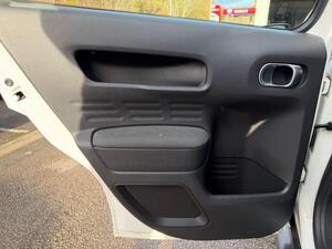 Citroen C4 Cactus 1.6 BlueHDi FEEL Hatchback 5dr Diesel Manual EURO 6 (s/s) (100 PS)