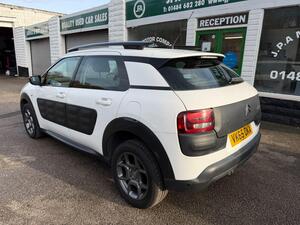 Citroen C4 Cactus 1.6 BlueHDi FEEL Hatchback 5dr Diesel Manual EURO 6 (s/s) (100 PS)
