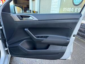 Volkswagen Polo 1.0 TSI GPF SE Hatchback 5dr Petrol Manual EURO 6 (s/s) (95 PS)