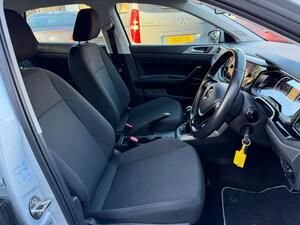 Volkswagen Polo 1.0 TSI GPF SE Hatchback 5dr Petrol Manual EURO 6 (s/s) (95 PS)