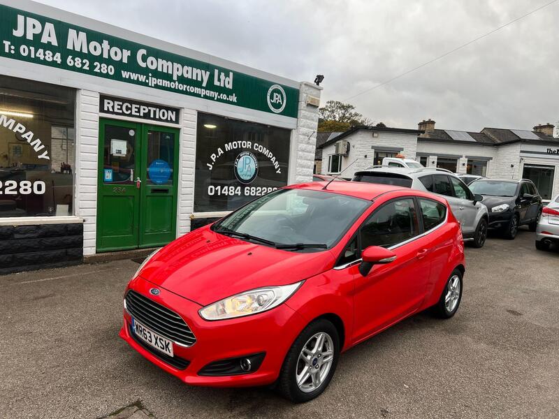Ford Fiesta 1.25 Zetec Hatchback 3dr Petrol Manual Euro 5 (82 ps)