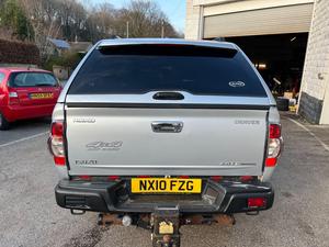 Isuzu Rodeo 3.0 CRD Denver Max LE 4WD 4dr