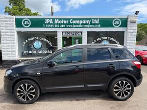 Nissan Qashqai 1.5 DCI n-tec SUV 5dr Diesel Manual 2WD EURO 5 (110 PS)