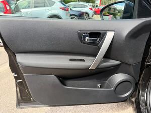 Nissan Qashqai 1.5 DCI n-tec SUV 5dr Diesel Manual 2WD EURO 5 (110 PS)