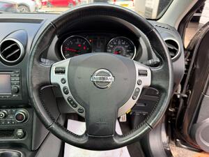 Nissan Qashqai 1.5 DCI n-tec SUV 5dr Diesel Manual 2WD EURO 5 (110 PS)