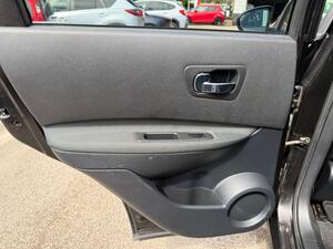 Nissan Qashqai 1.5 DCI n-tec SUV 5dr Diesel Manual 2WD EURO 5 (110 PS)