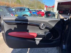 MINI Hatch 1.5 Cooper Hatchback 3dr Petrol Manual EURO 6 (s/s) (136 PS)