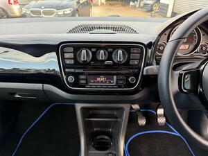Volkswagen up! 1.0 HIGH UP! Hatchback 3dr Petrol Manual EURO 5 (75 PS)